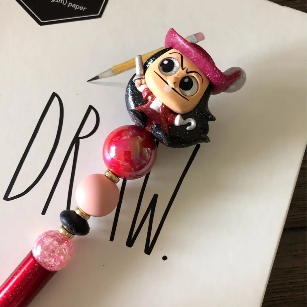 Disney Doorables: Peter Pan: Captain Hook handmade beaded pen